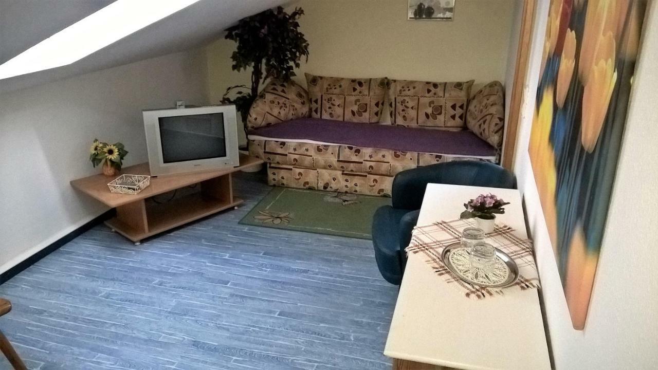 Pension-Roexe Stendal Εξωτερικό φωτογραφία